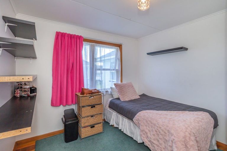 Photo of property in 5 Norfolk Street, Levin, 5510