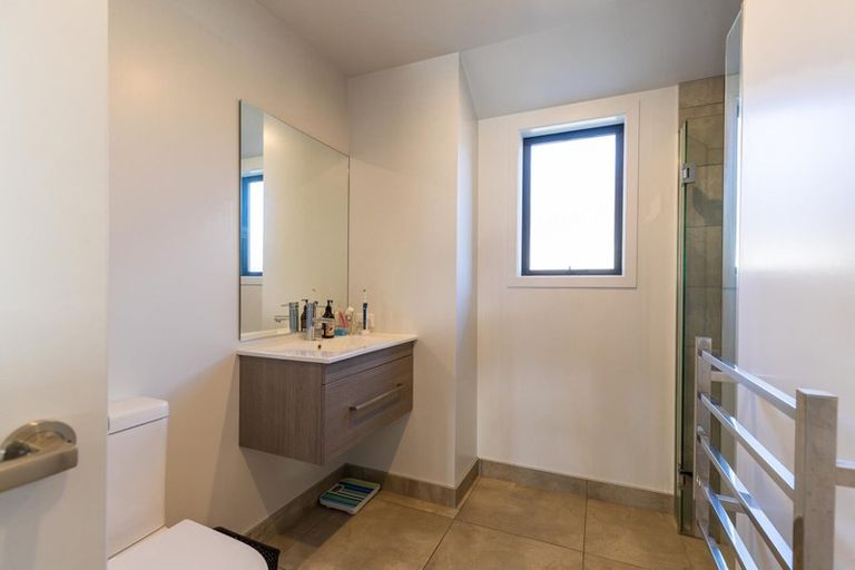 Photo of property in 67 Frye Crescent, Albert Town, Wanaka, 9305