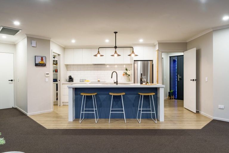 Photo of property in 13 Three Kings Court, Outram, 9019