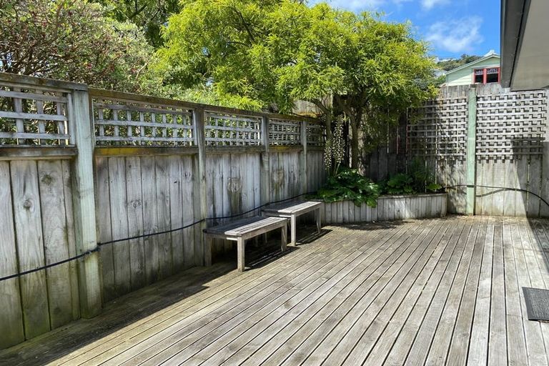 Photo of property in 179 The Parade, Island Bay, Wellington, 6023