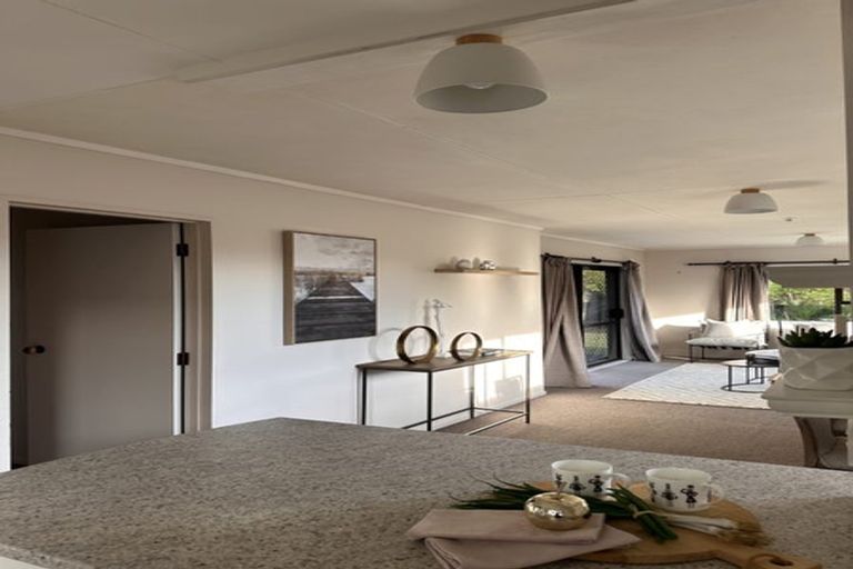 Photo of property in 1 Perry Crescent, Greenmeadows, Napier, 4112