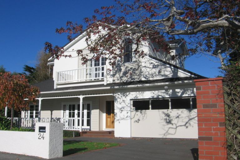 Photo of property in 24 Marina Grove, Hutt Central, Lower Hutt, 5010