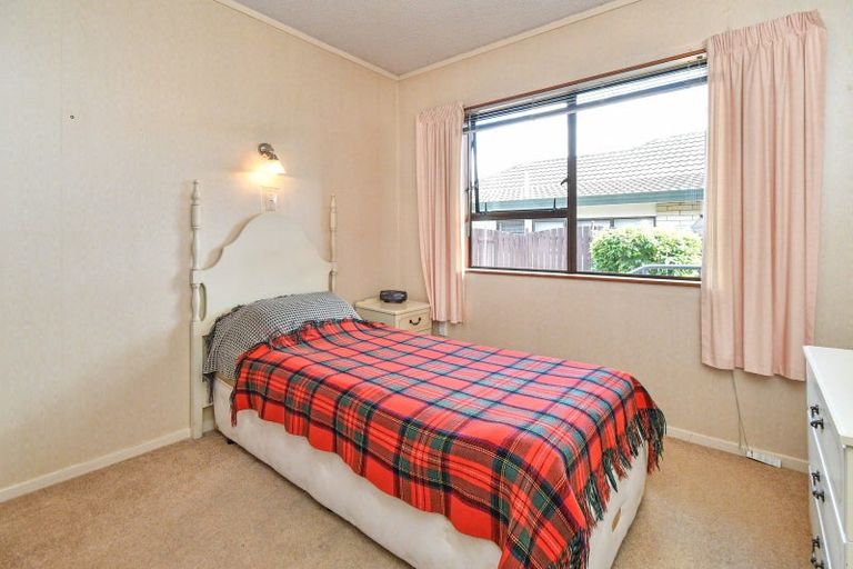 Photo of property in 2e Duke Street, Papakura, 2110