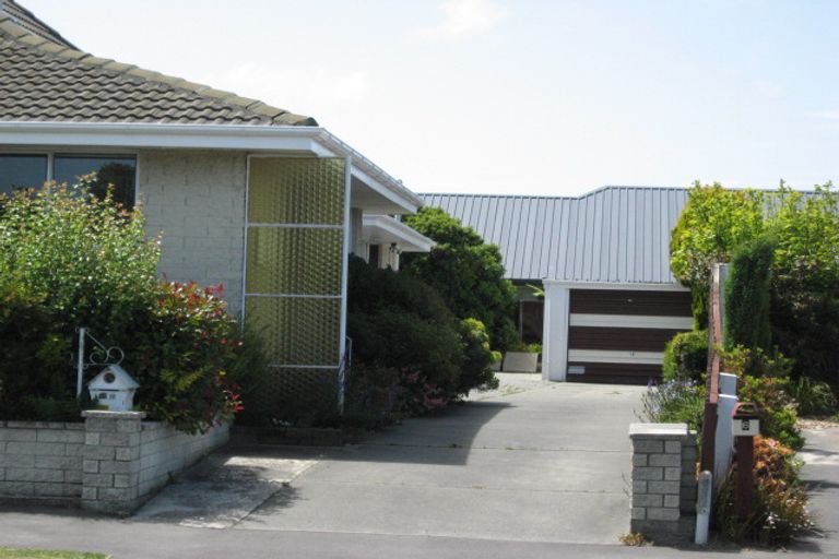 Photo of property in 8a Ansonby Street, Russley, Christchurch, 8042