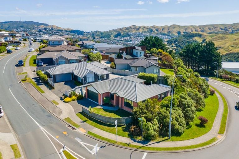 Photo of property in 265 Mark Avenue, Grenada Village, Wellington, 6037