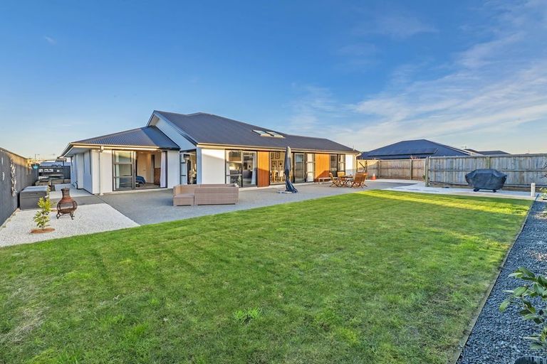 Photo of property in 6 Blossom Lane, Rolleston, 7615