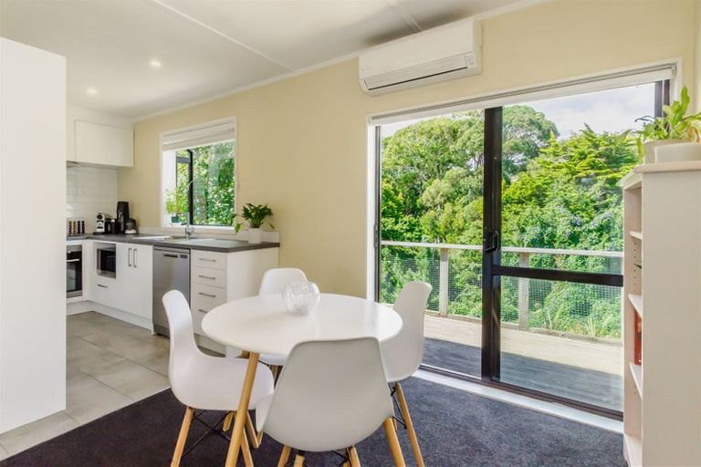 Photo of property in 22 Gavin Road, Raumati Beach, Paraparaumu, 5032