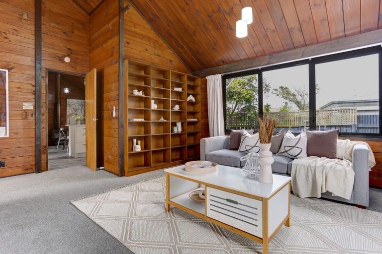 Photo of property in 59 Exeter Crescent, Springvale, Whanganui, 4501