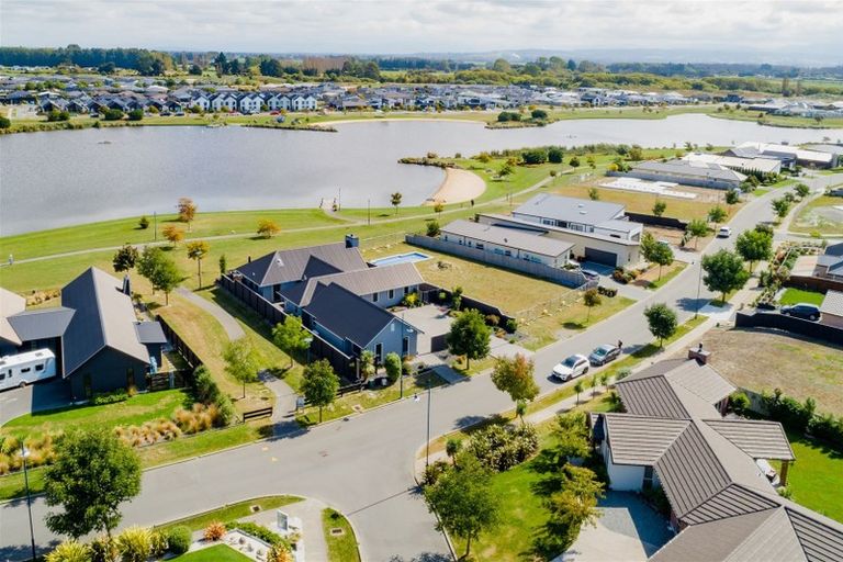 Photo of property in 37 The Esplanade, Pegasus, 7612