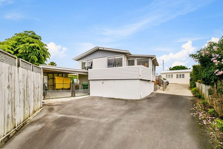 Photo of property in 8 Brandon Road, Manly, Whangaparaoa, 0930