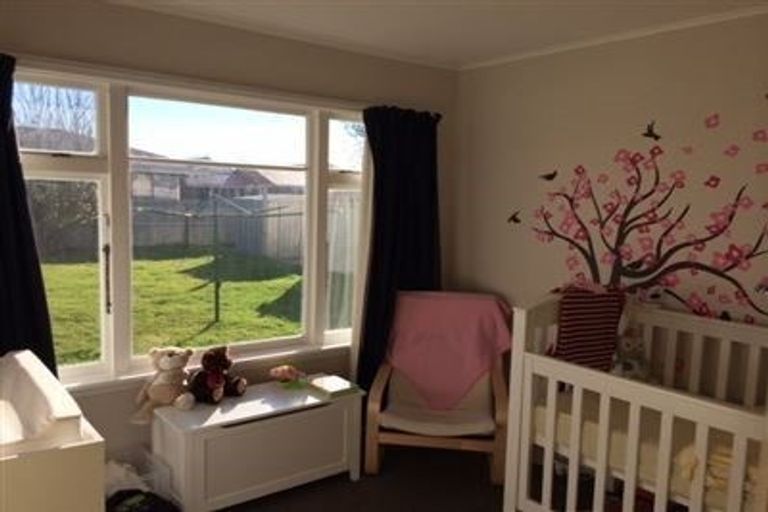 Photo of property in 75 Smith Street, Woolston, Christchurch, 8062