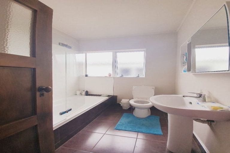 Photo of property in 15 Towai Road, Karaka, Papakura, 2580