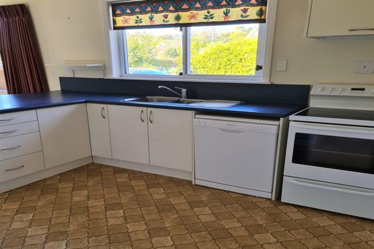 Photo of property in 28 Campbell Street, Havelock North, 4130