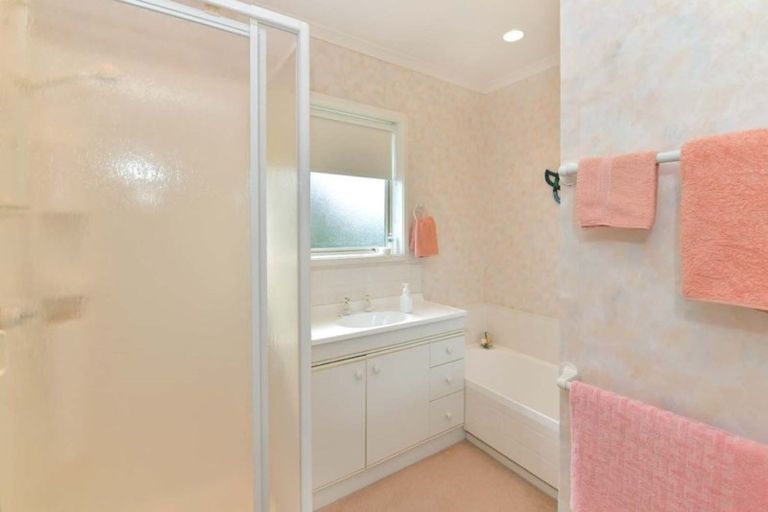 Photo of property in 45b Alec Craig Way, Gulf Harbour, Whangaparaoa, 0930