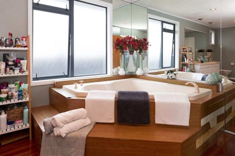 Photo of property in 1 Lancaster Street, Highbury, Palmerston North, 4412