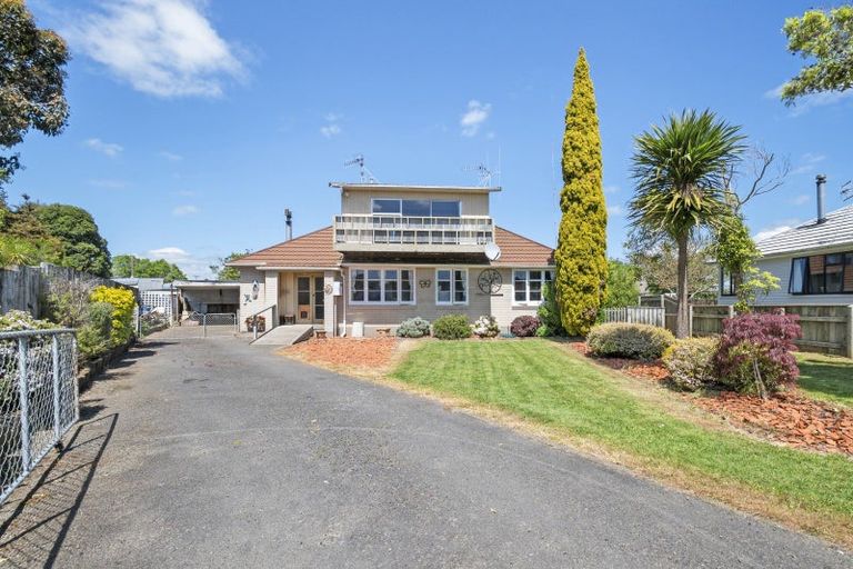 Photo of property in 30 Lower High Street, Marton, 4710