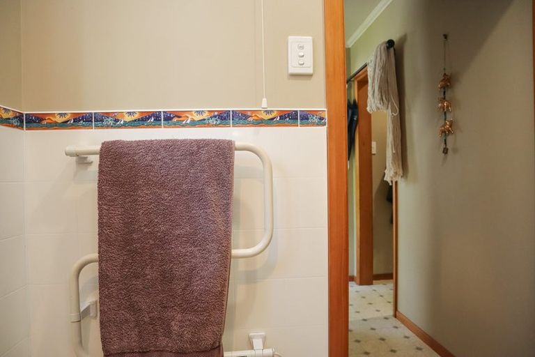 Photo of property in 19 Leith Crescent, Greymouth, 7805