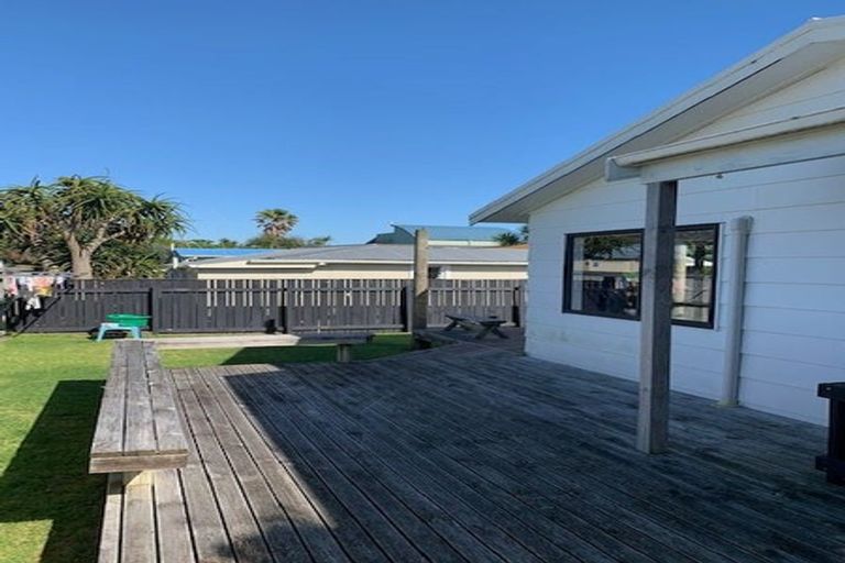 Photo of property in 866a Papamoa Beach Road, Papamoa Beach, Papamoa, 3118