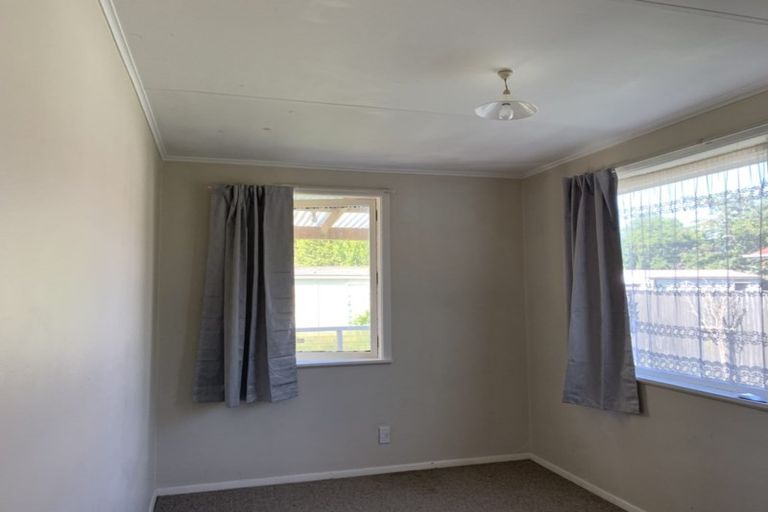 Photo of property in 81 Te Rangitautahanga Road, Turangi, 3334