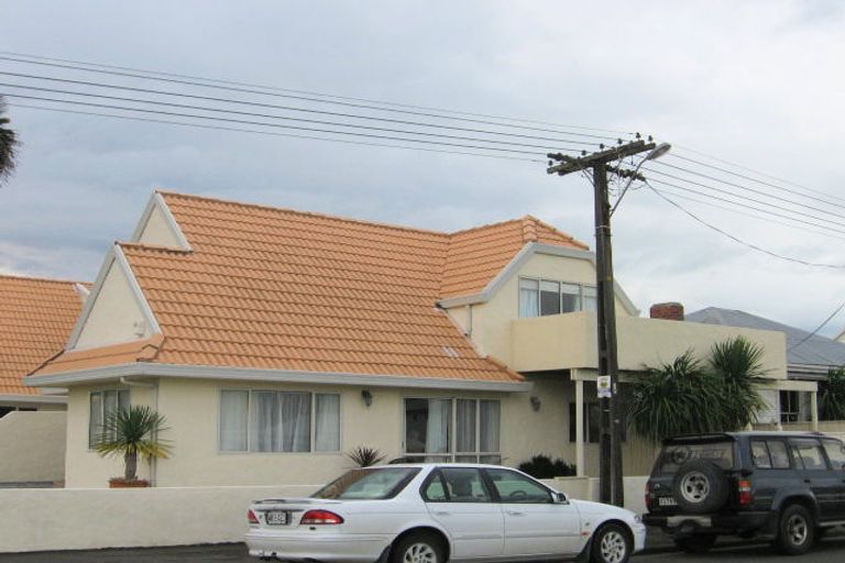 Photo of property in 16 Meeanee Quay, Westshore, Napier, 4110