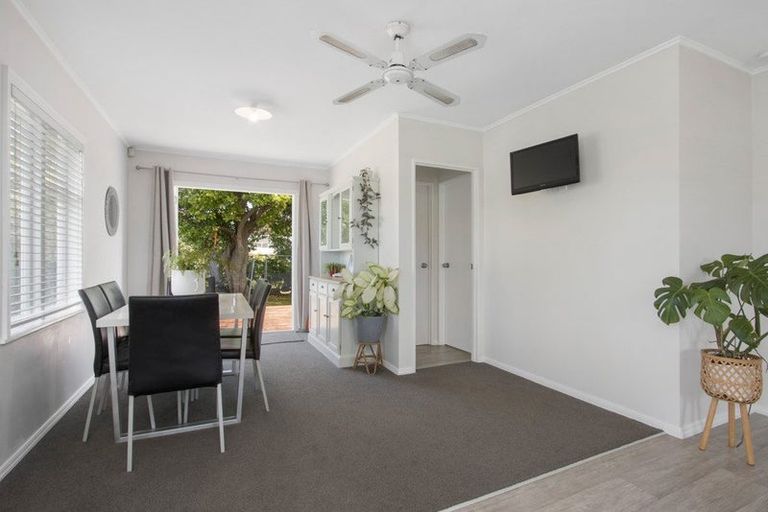 Photo of property in 31 Athenree Road, Athenree, Katikati, 3177