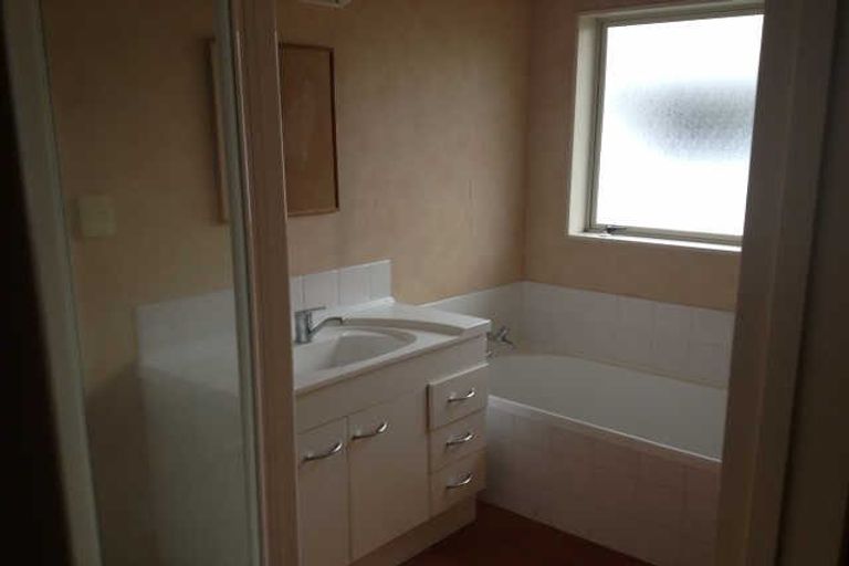 Photo of property in 79a Vardon Road, St Andrews, Hamilton, 3200