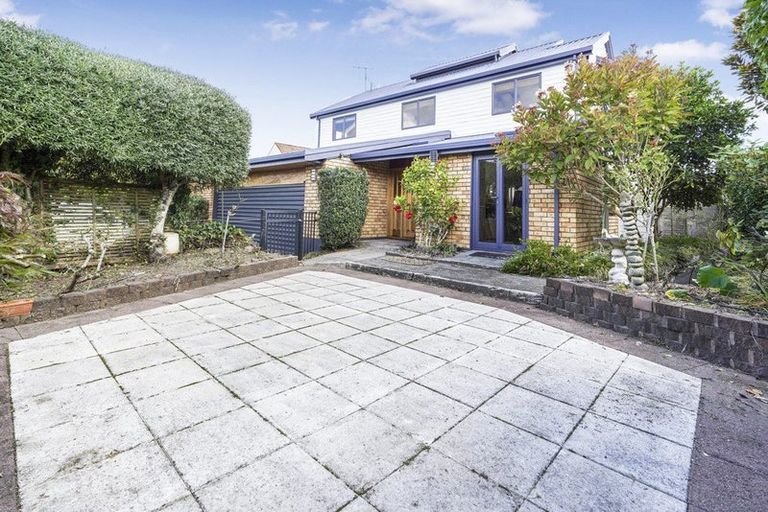 Photo of property in 32 Silva Crescent, Riverlea, Hamilton, 3216