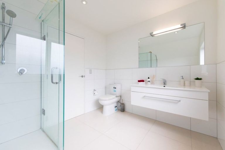 Photo of property in 38c Ireland Road, Mount Wellington, Auckland, 1060