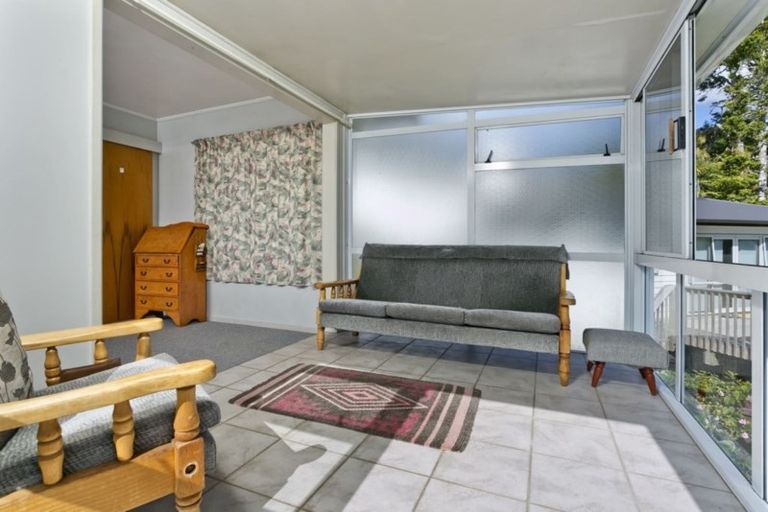 Photo of property in 93 John Downs Drive, Browns Bay, Auckland, 0630