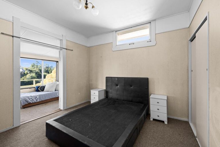 Photo of property in 17 Fitzroy Road, Bluff Hill, Napier, 4110