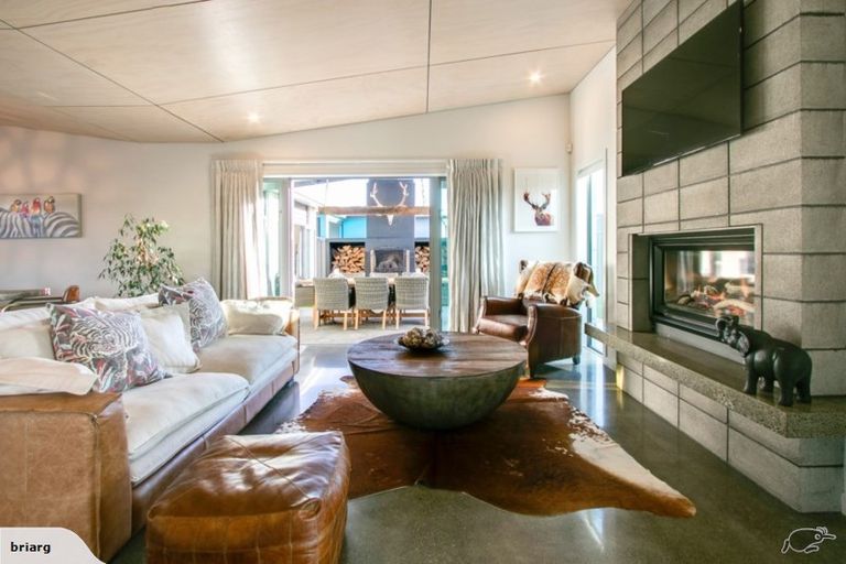 Photo of property in 29 Kapiti Drive, Poraiti, Napier, 4112