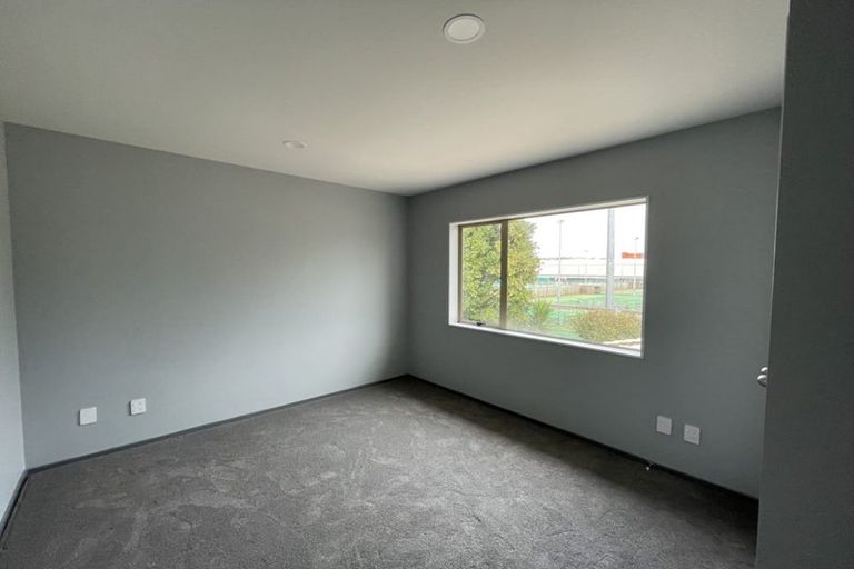 Photo of property in 6a Becroft Drive, Forrest Hill, Auckland, 0620