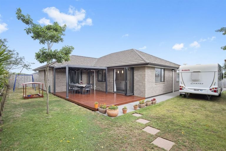 Photo of property in 85 Beatty Road, Pukekohe, 2120