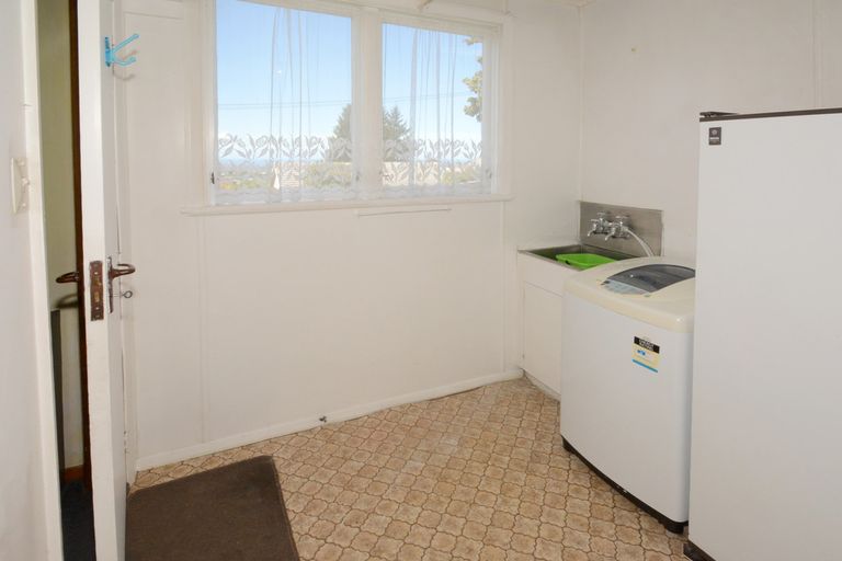 Photo of property in 14 Hanlon Street, Halfway Bush, Dunedin, 9010