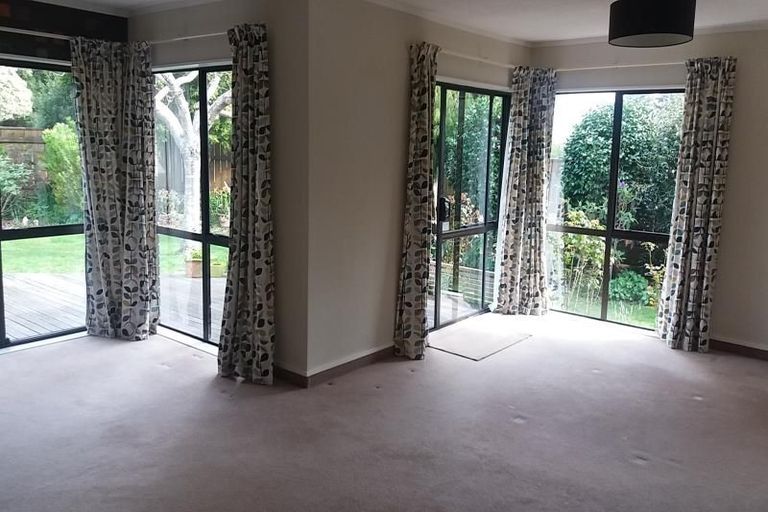 Photo of property in 116 Belvedere Avenue, Waikanae, 5036