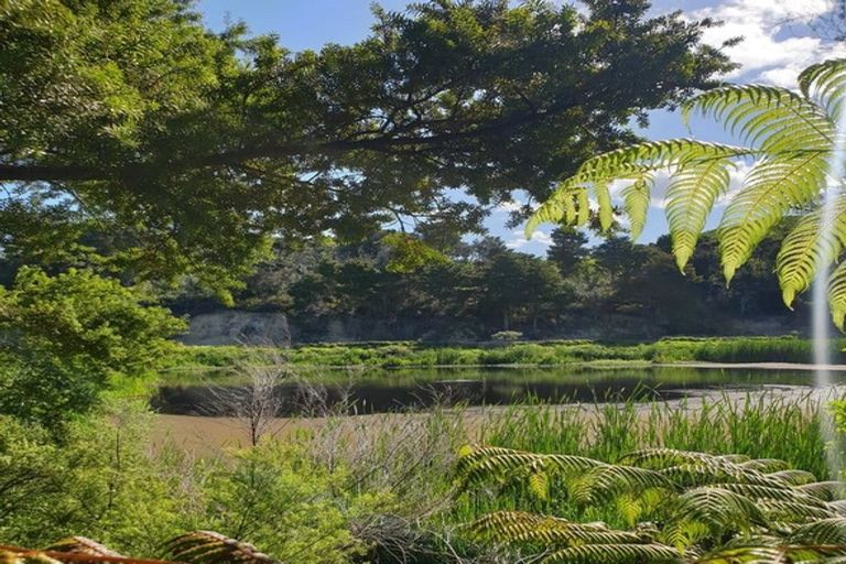 Photo of property in 5a Doctors Hill Road, Ruakaka, Waipu, 0582