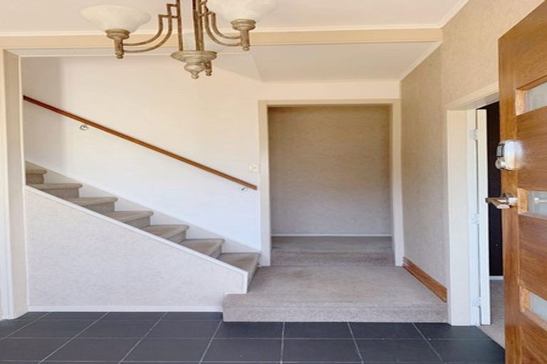 Photo of property in 1/21 Watea Road, Torbay, Auckland, 0630