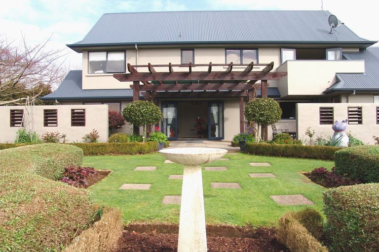 Photo of property in 121 Leger Grove, Te Awamutu, 3875