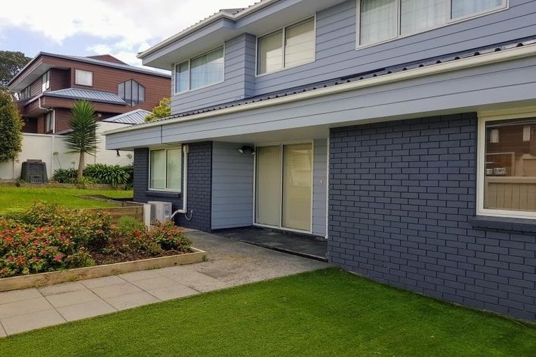 Photo of property in 1/23 Harley Road, Takapuna, Auckland, 0622
