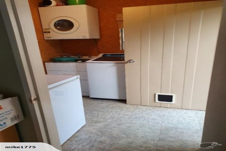 Photo of property in 22 Nikau Street, Takaro, Palmerston North, 4410