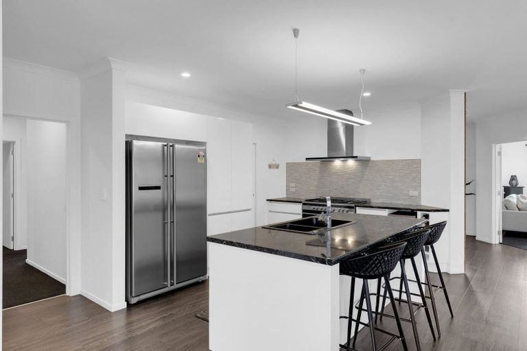 Photo of property in 18 Helen June Avenue, Flagstaff, Hamilton, 3210