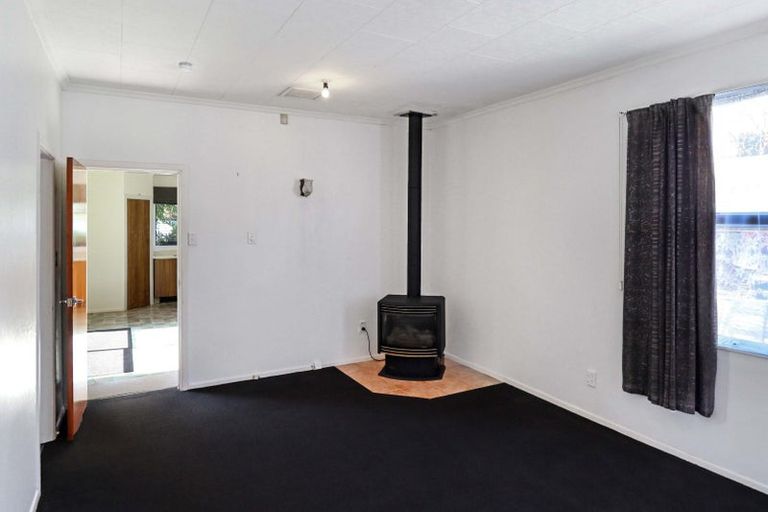 Photo of property in 48 Connolly Street, Boulcott, Lower Hutt, 5010