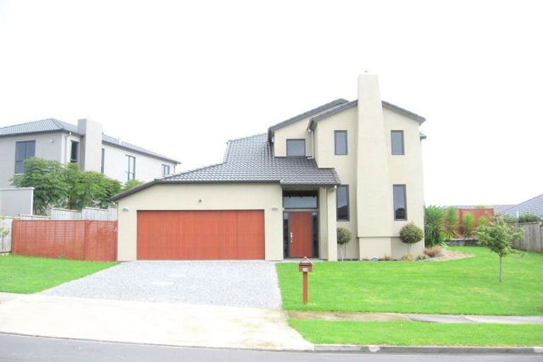 Photo of property in 20 Phoenicia Court, The Gardens, Auckland, 2105