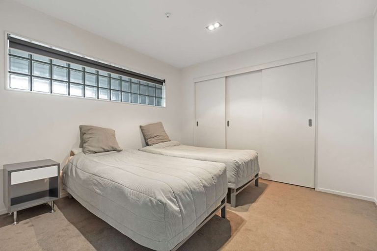 Photo of property in Quayside Apartments, 108/11 George Street, Whakatane, 3120
