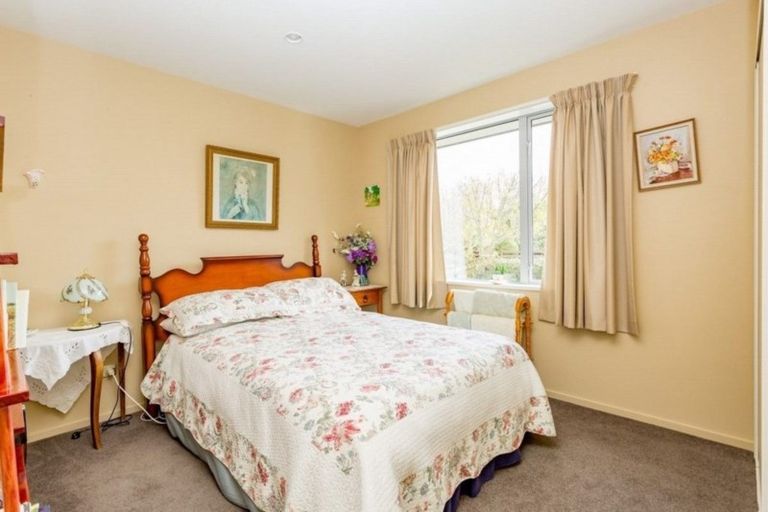 Photo of property in 2/638 Leeston Road, Springston, Christchurch, 7674