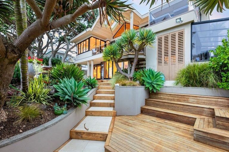 Photo of property in 28 Blomfield Spa, Takapuna, Auckland, 0622