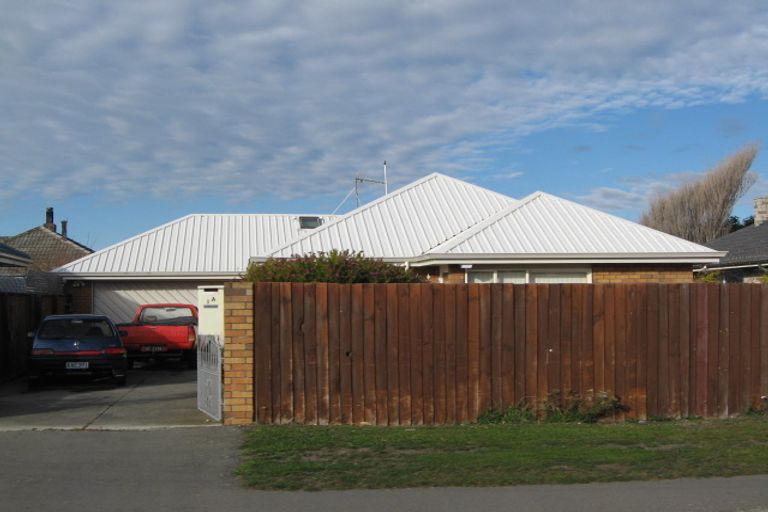Photo of property in 1 Falcon Street, New Brighton, Christchurch, 8061