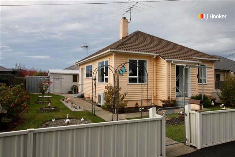 Photo of property in 1 Montrose Street, Mosgiel, 9024