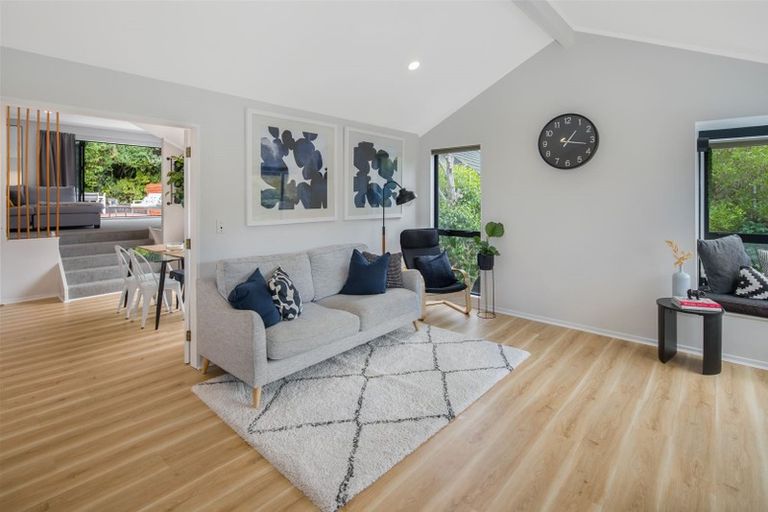Photo of property in 7 Longmont Terrace, Churton Park, Wellington, 6037