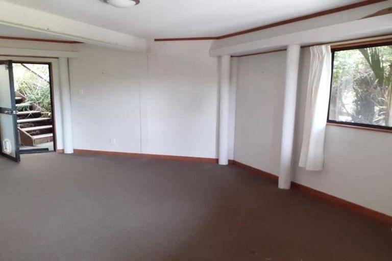 Photo of property in 49 Tasman View Road, Te Henga / Bethells Beach, Henderson, 0781